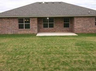 1306 Vineyard St, Pea Ridge, AR 72751