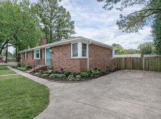 4001 Santa Maria Dr, Chesapeake, VA 23321