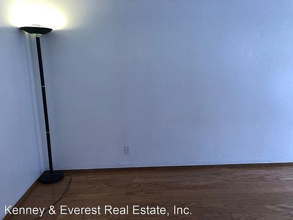 5th image of 170 Wood St #3
