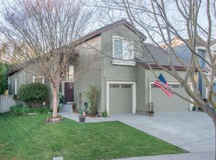 1847 Adobe Creek Dr, Petaluma, CA 94954