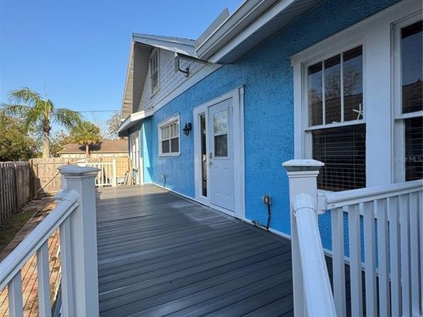 318 Palmetto St