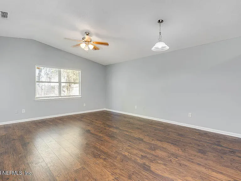 3811 Autumn Leaf Ct — Photo 6
