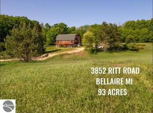 3852 Ritt Rd, Bellaire, MI 49615
