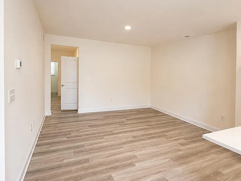 484 Channel Drop Dr — Photo 4