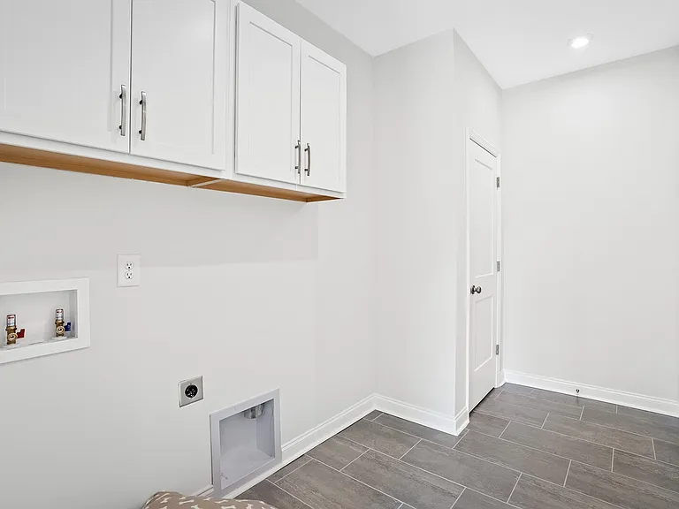 879 Ashton Park Way — Photo 4