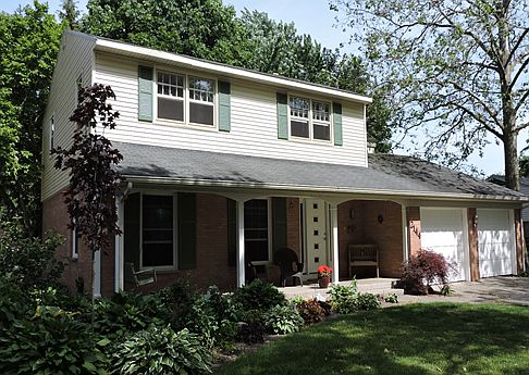 1st image of 2144 Chesaning Dr SE