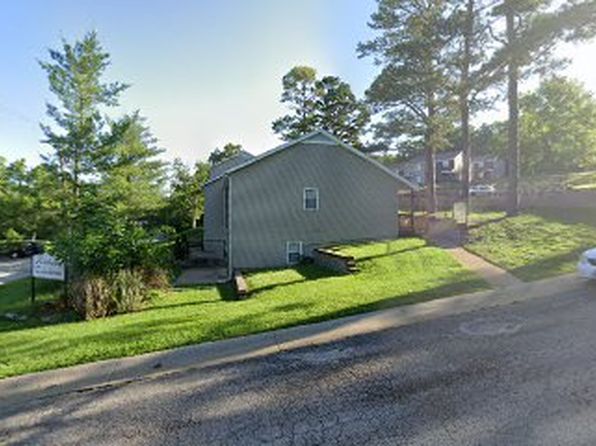 611 Palisades Dr #611