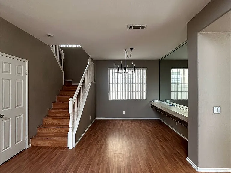 16374 Whitefield Ct — Photo 17