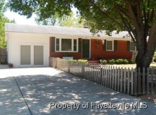 5621 Duncan St, Hope Mills, NC 28348