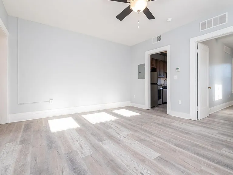 2741 Hampshire Rd #3 — Photo 5