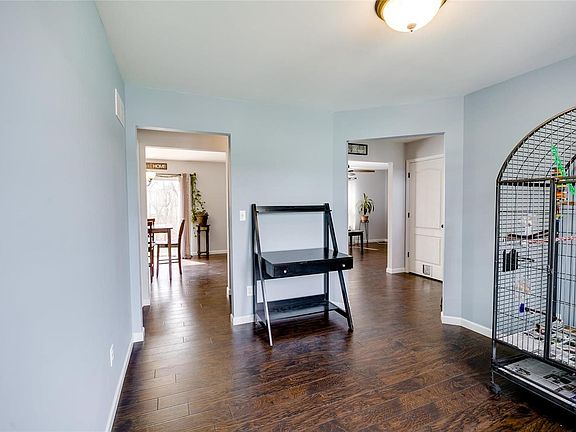 Office, music room, formal dining room..Your choice!!