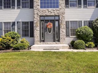 405 Troy Dr, Blandon, PA 19510