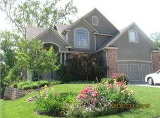 1660 Bernadine Dr, Liberty, MO 64068