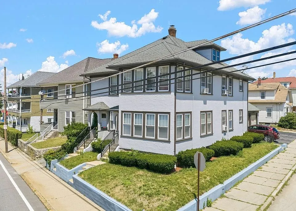 1124 Park Ave #2