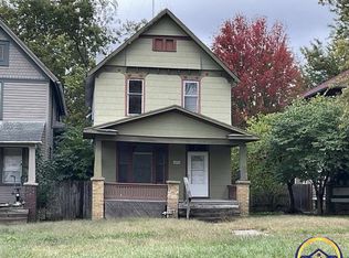 1271 SW Tyler St, Topeka, KS 66612