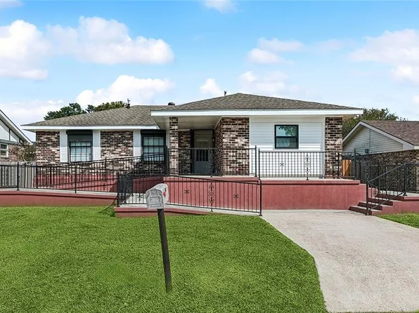 124 Peter Ln, Saint Rose, LA 70087