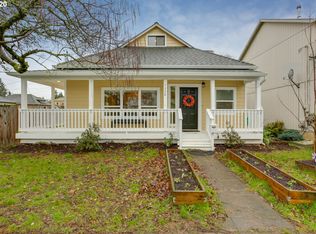 7228 SE Schiller St, Portland, OR 97206