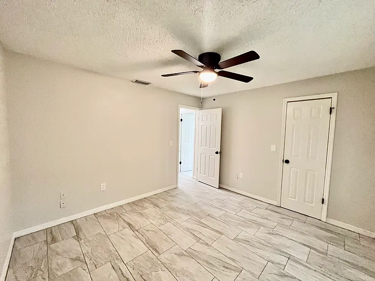 1607 Crystal Park Cir — Photo 7