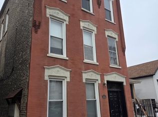 3222 S May St APT 3F, Chicago, IL 60608