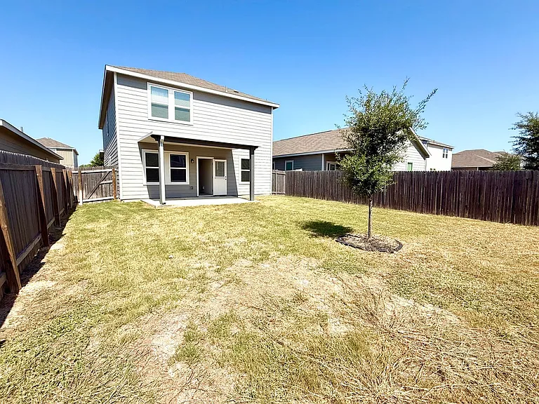 12823 Cygnus — Photo 14