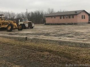 13855 E 530th Rd, Claremore, OK 74019