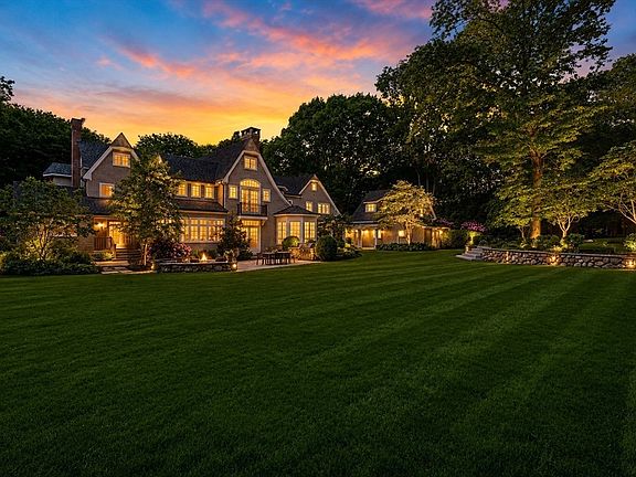 4th image of 14 Greylock Rd