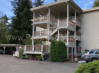 23415 18th Ave S APT 1, Des Moines, WA 98198