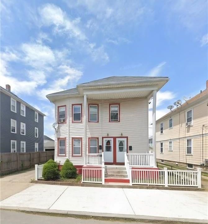 1st image of 256 Japonica St