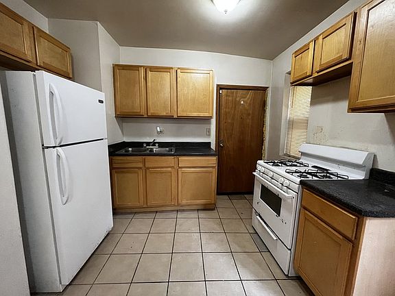 5th image of 7331 S Coles Ave APT 1E