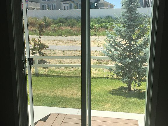 5th image of 10896 S Harvest Pointe Dr