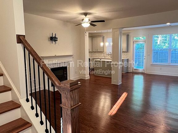 3rd image of 55 N Auburn Landing Pl