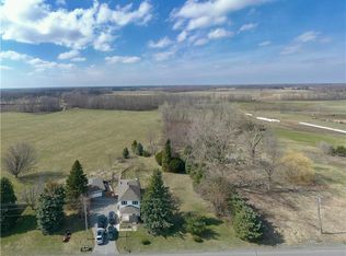 13952 Bloomingdale Rd, Akron, NY 14001