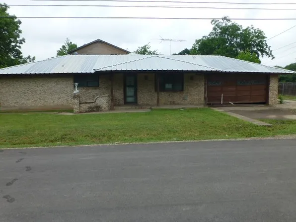 619 N Avenue A, Springtown, TX 76082
