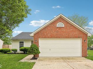 1093 Country Meadow Ct, Franklin, IN 46131