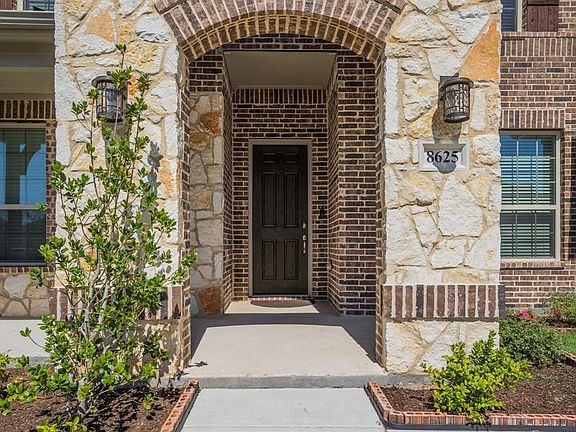 2nd image of 8625 Cloudyway Dr