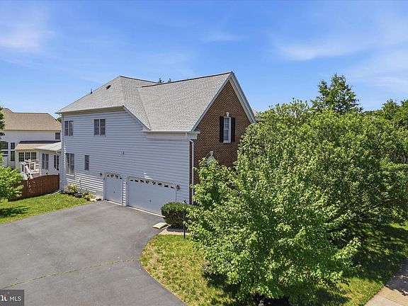 5th image of 22796 Watson Heights Cir