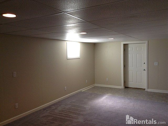 2nd image of 10342 Vicksburg Ln