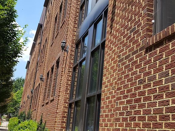 3rd image of 300 4th St SE APT 34