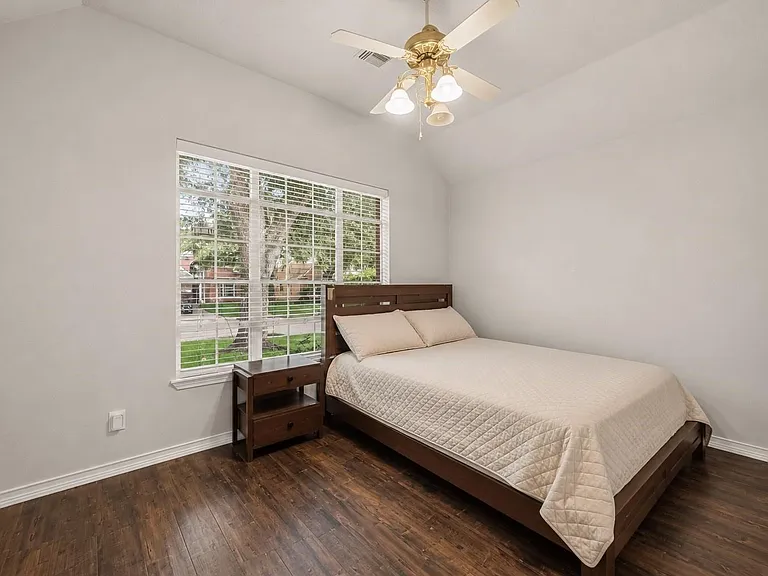 20822 Figurine Ct — Photo 20