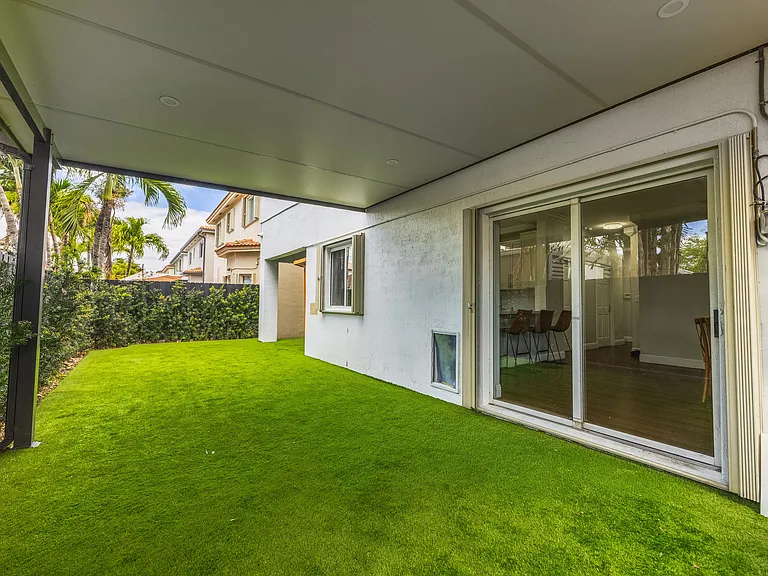 2332 SW 147th Path — Photo 27
