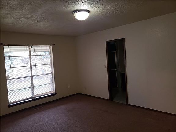 5th image of 2142 Melrose Ct #2148