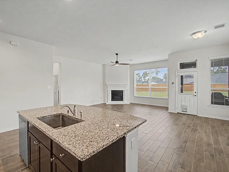 15404 Bicknells Thrush Ct — Photo 9