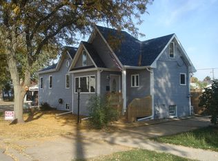 120 S 9th St, Dekalb, IL 60115