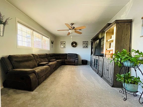3rd image of 1416 Cimarron Ave
