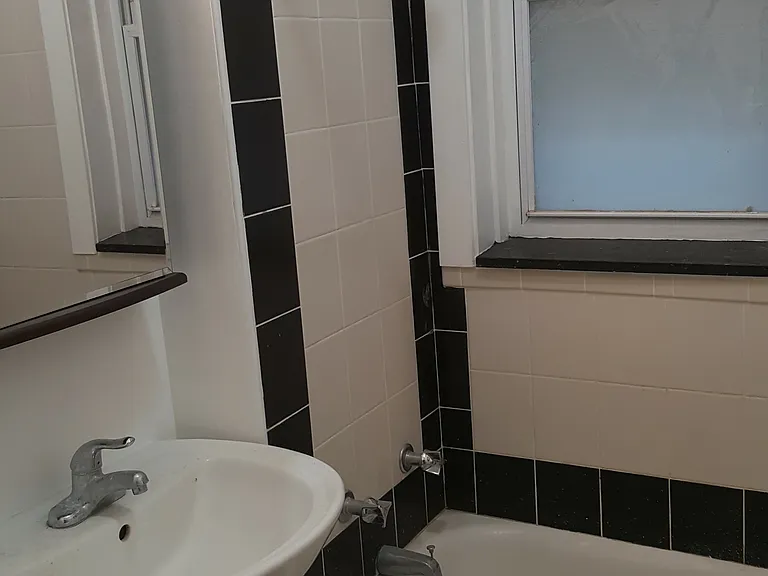 5428 N Kimball Ave #2E — Photo 11