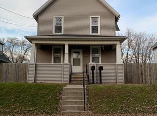 1029 18th Ave #1/2, Moline, IL 61265