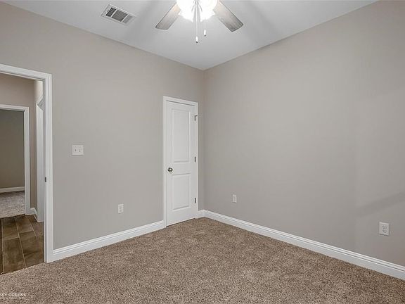 3rd image of 1118 Bayou Bay Ct