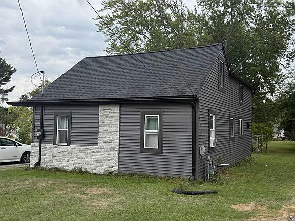 3rd image of 814 WESTERN STREET