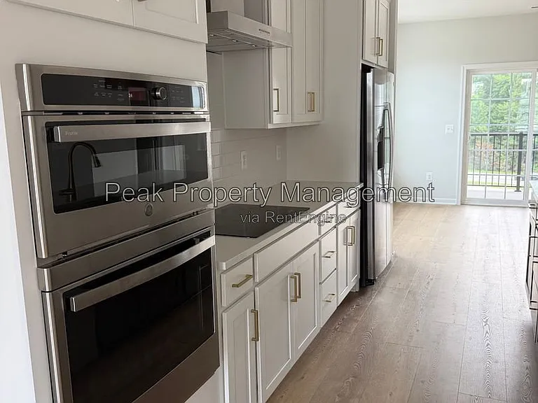 227 Brattice Dr — Photo 11