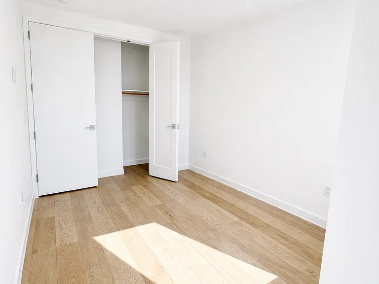 1806 I St NE #2A — Photo 9
